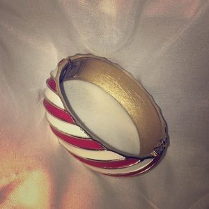 Vintage Trifari (Crown Trifari) Bracelet